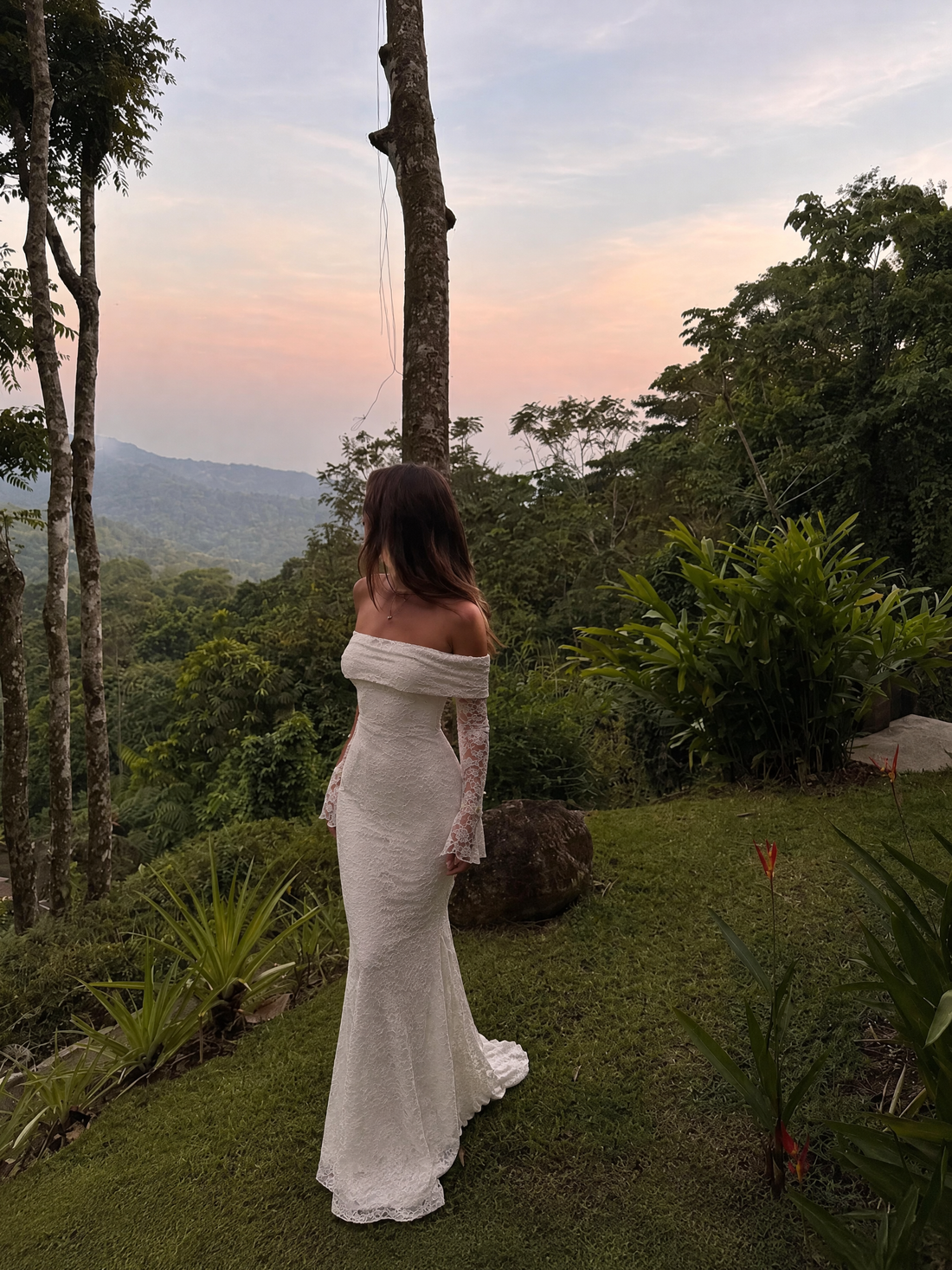 Long-Sleeve Maxi Dresses: A Four-Season Styling Guide