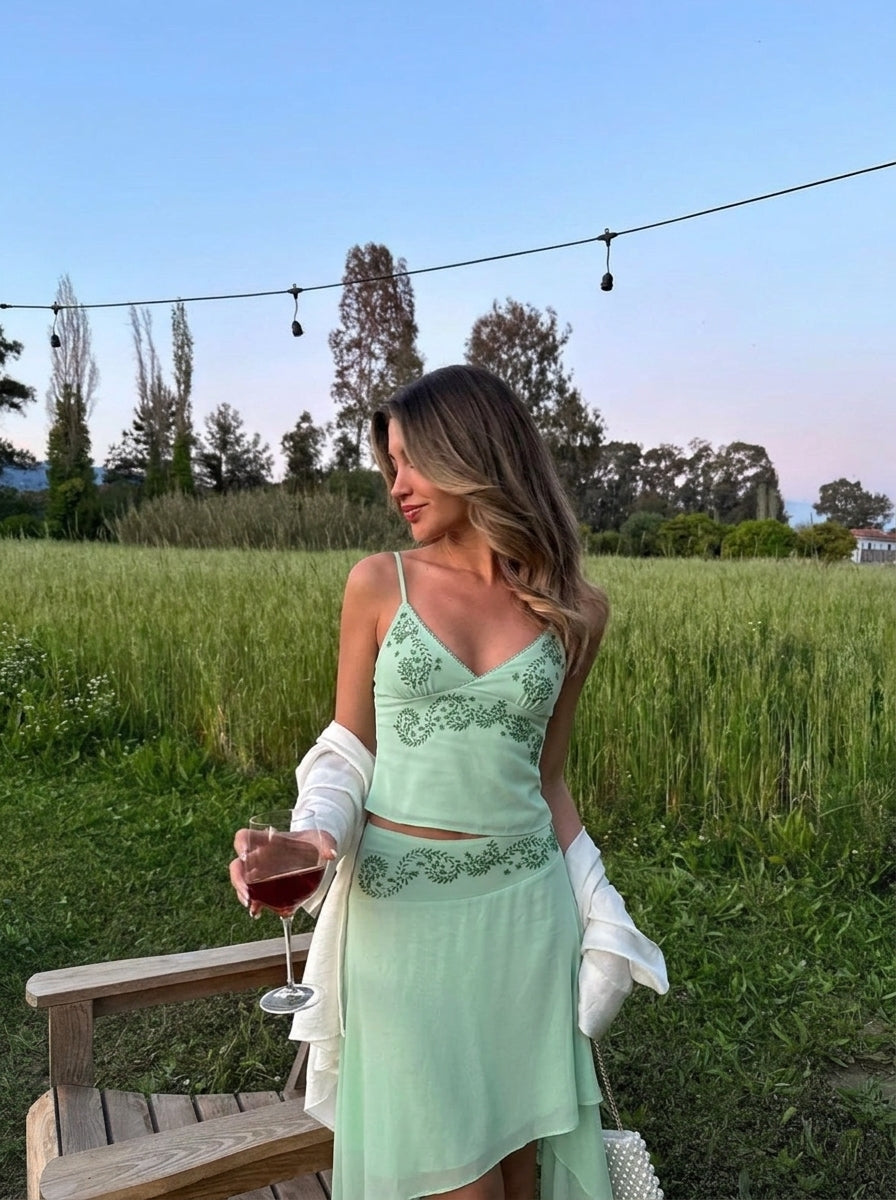 Midi Dresses vs Matching Sets: Which Style Is Best for Day-to-Night Wear?