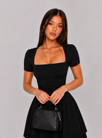Mae Doppellagiger Skort Mini-Kleid