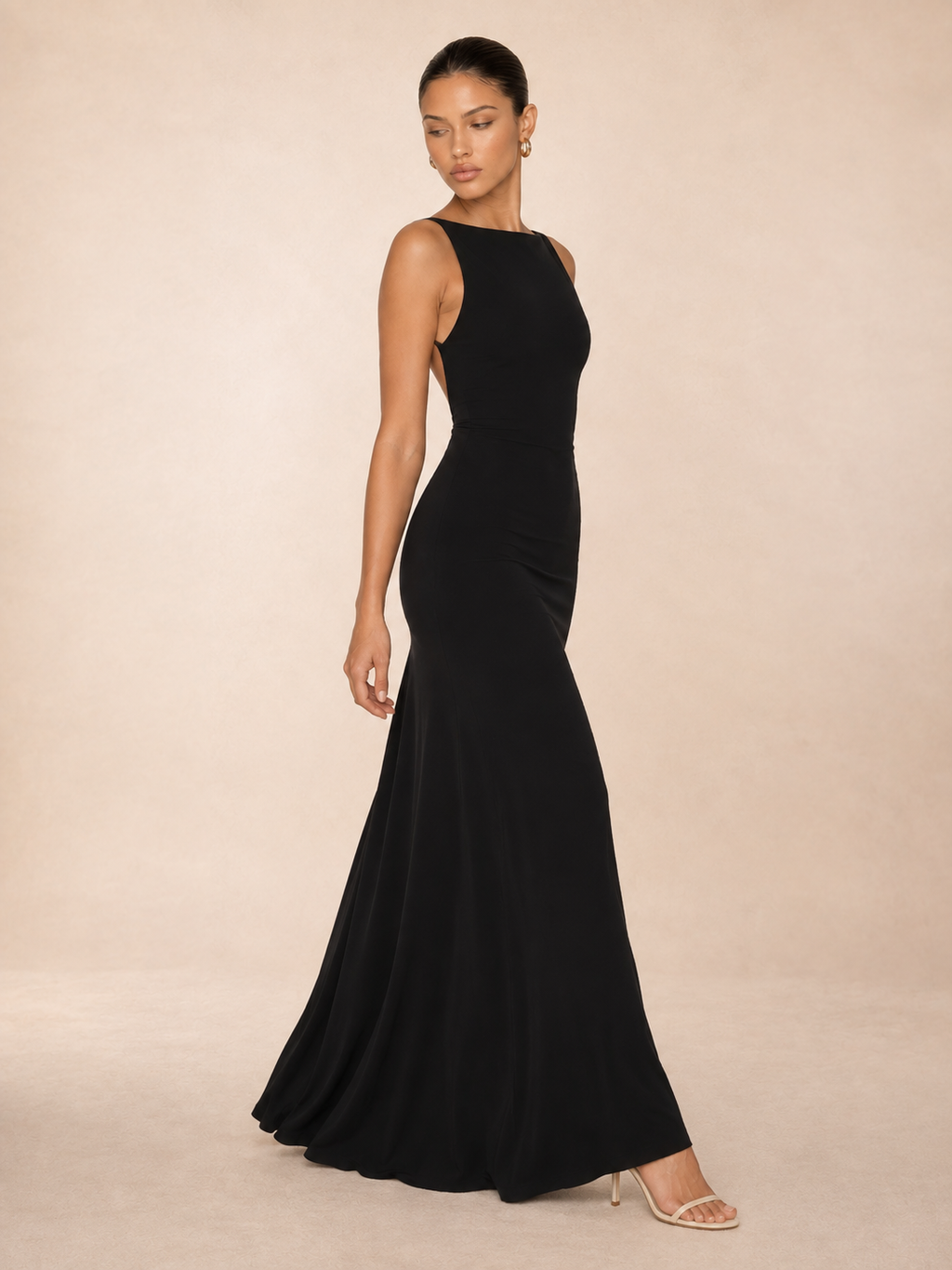 Zephrina Ulrika minimal knit maxi dress in black