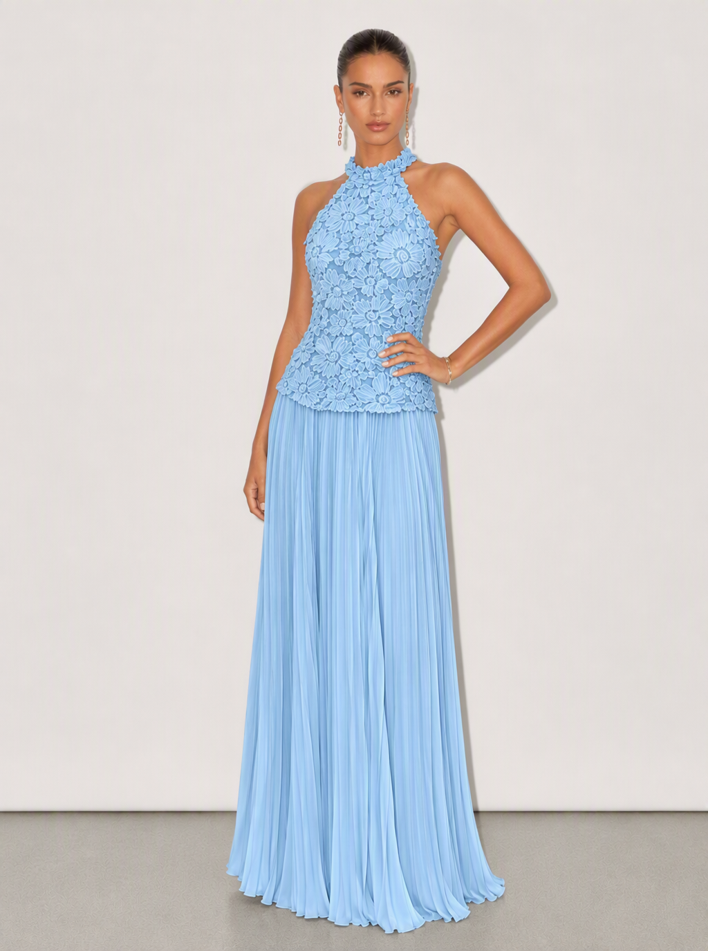 Zephrina Elara floral applique maxi dress