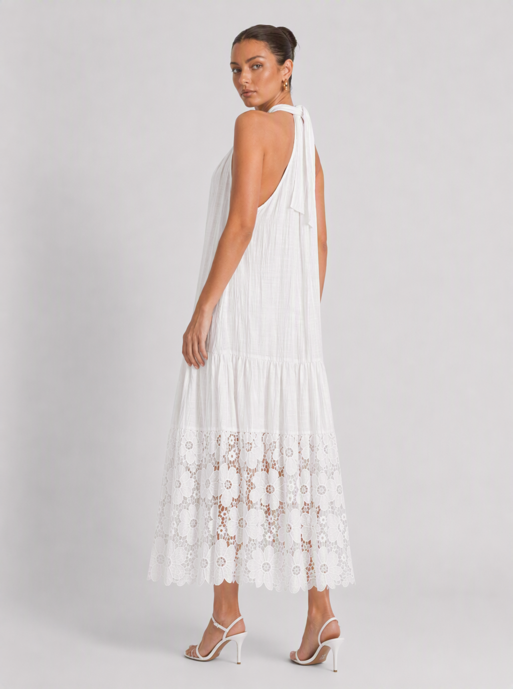 Wren gestuftes Maxikleid mit Blumenmuster