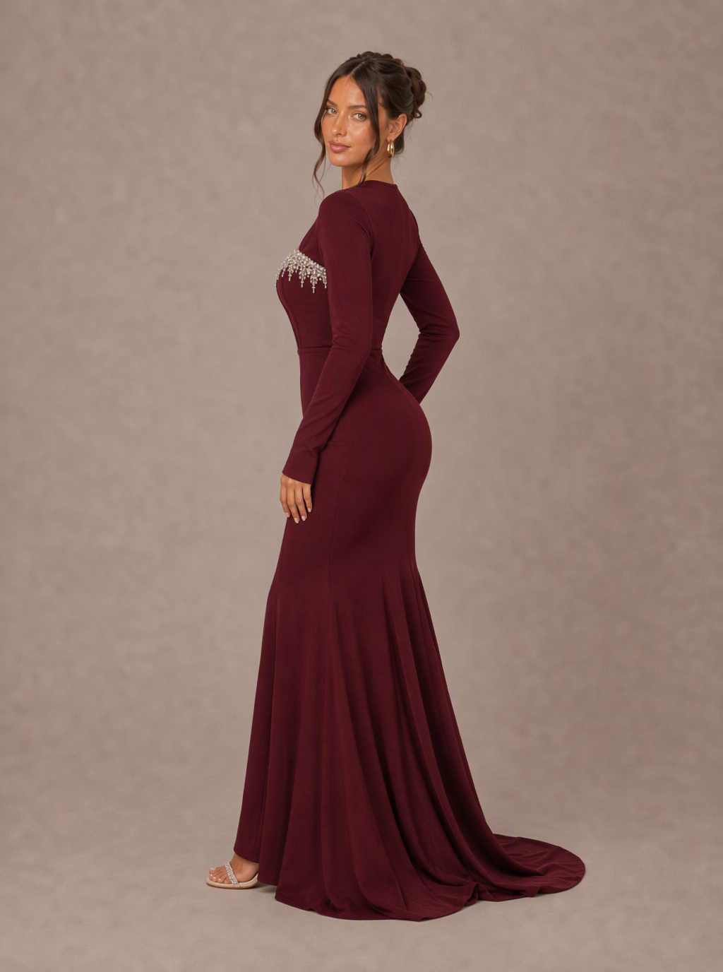 Zephrina Evangeline scalloped neckline knit maxi dress in burgundy