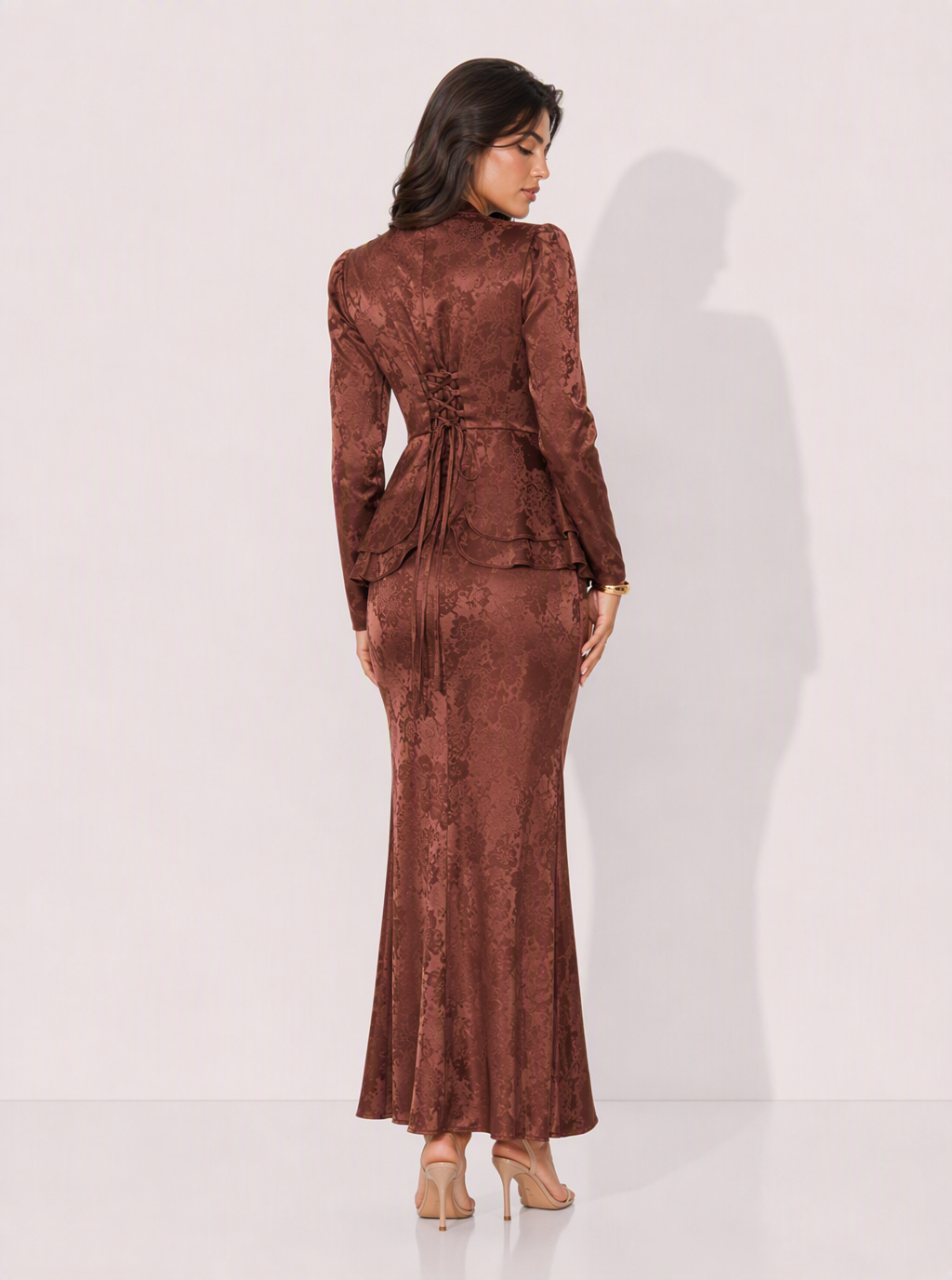 Zephrina Sidonie jacquard satin set in coffee