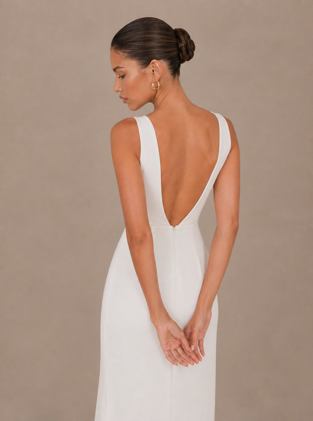 Zephrina Zorelia sleeveless slit maxi dress in white