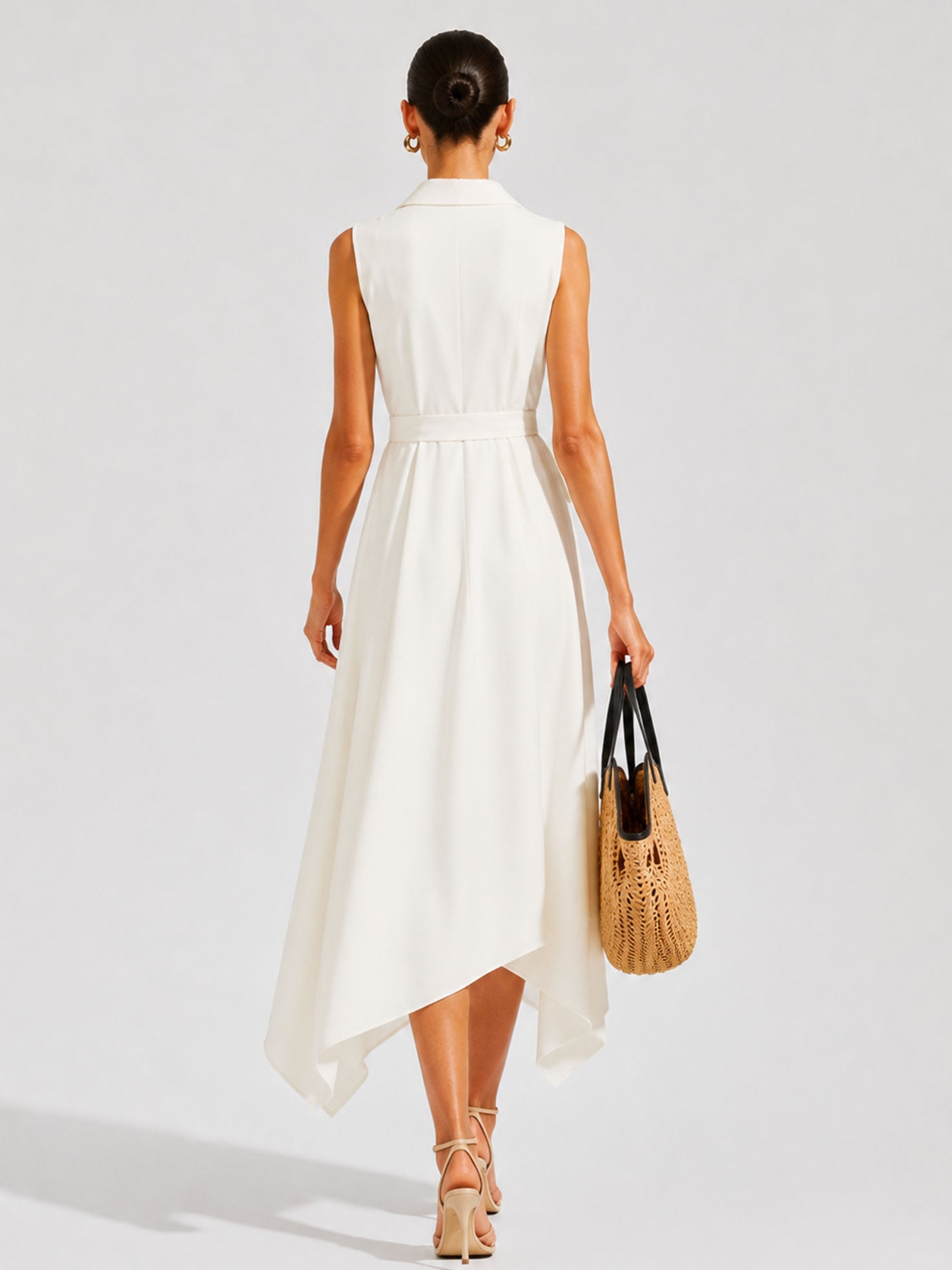 Elegant Sleeveless V-Neck Maxi Dress