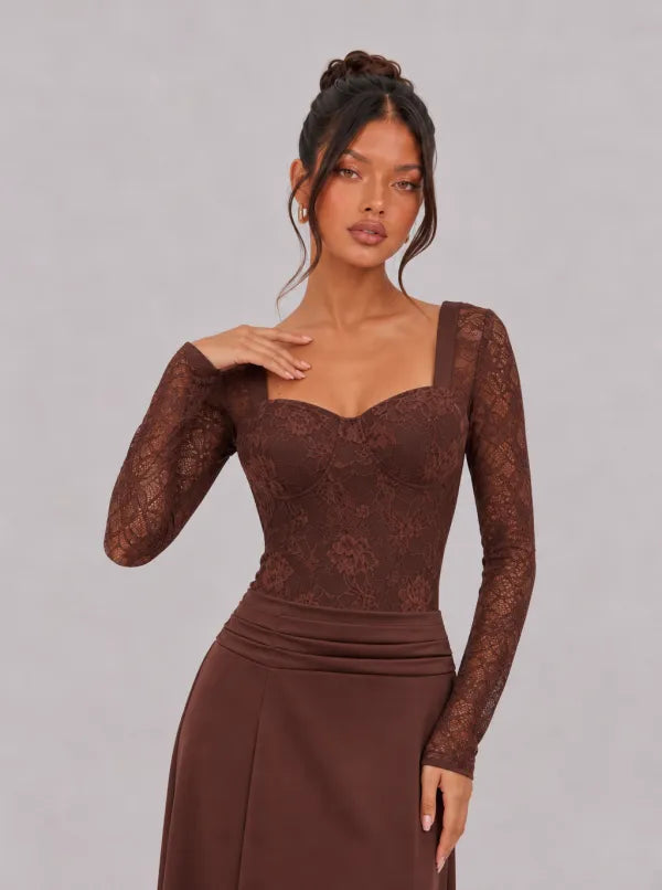 Zephrina Wilhelmina lace sweetheart maxi dress in brown