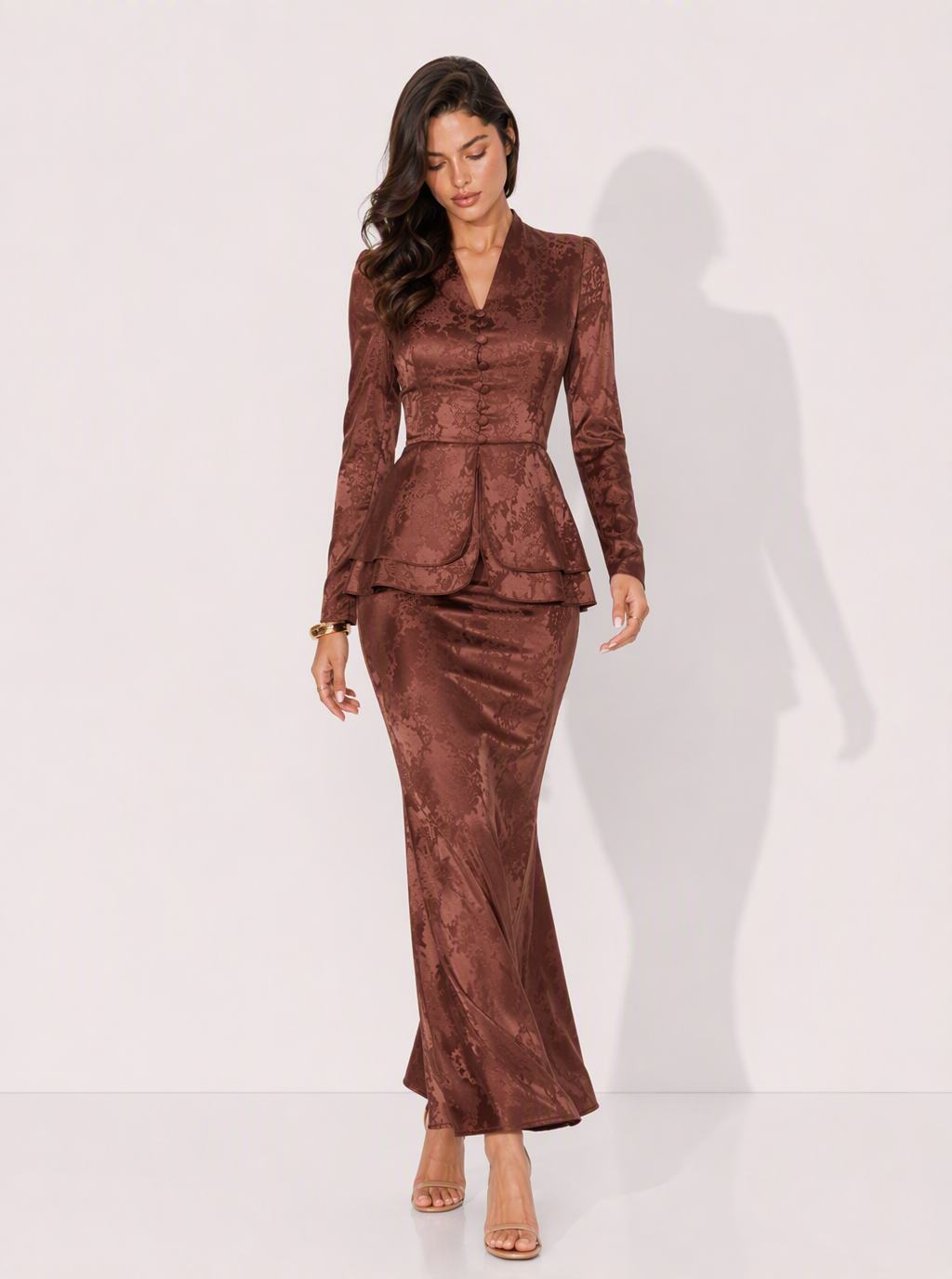 Zephrina Sidonie jacquard satin set in coffee