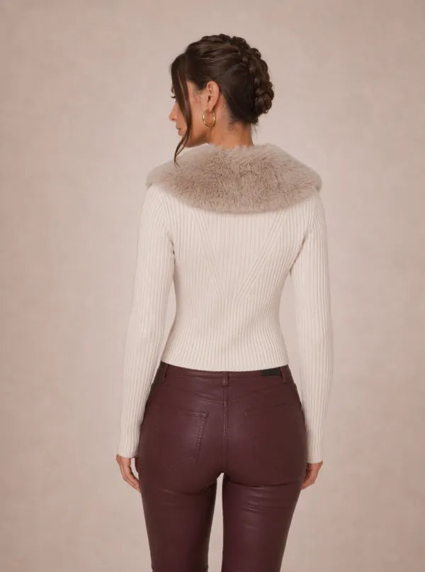 Zephrina Annalise faux-fur collar cardigan in apricot