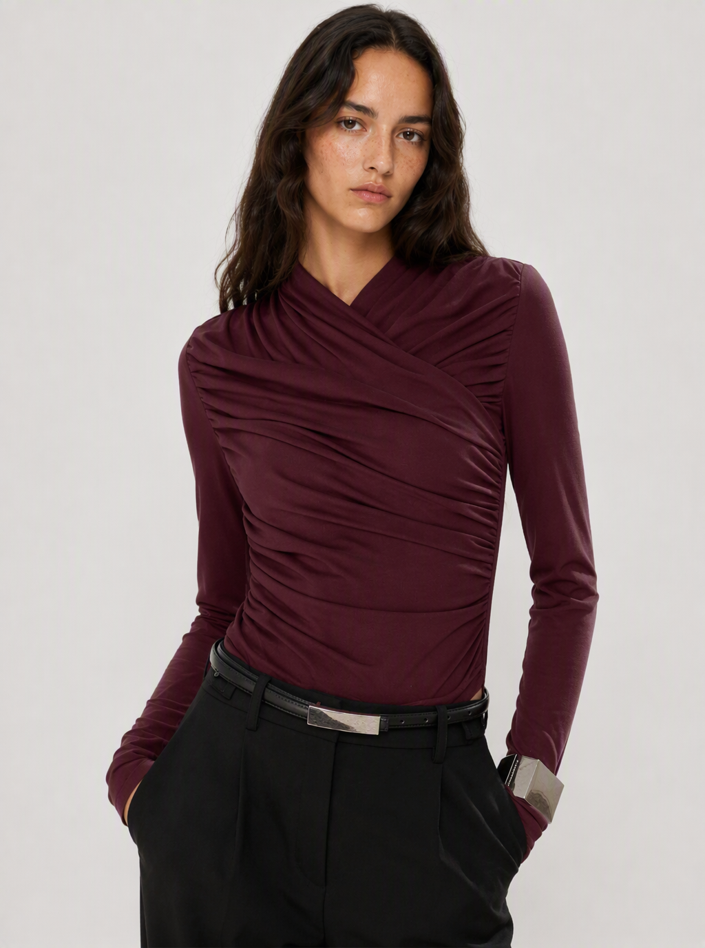 Zephrina Livia ruched knit top in dark purple