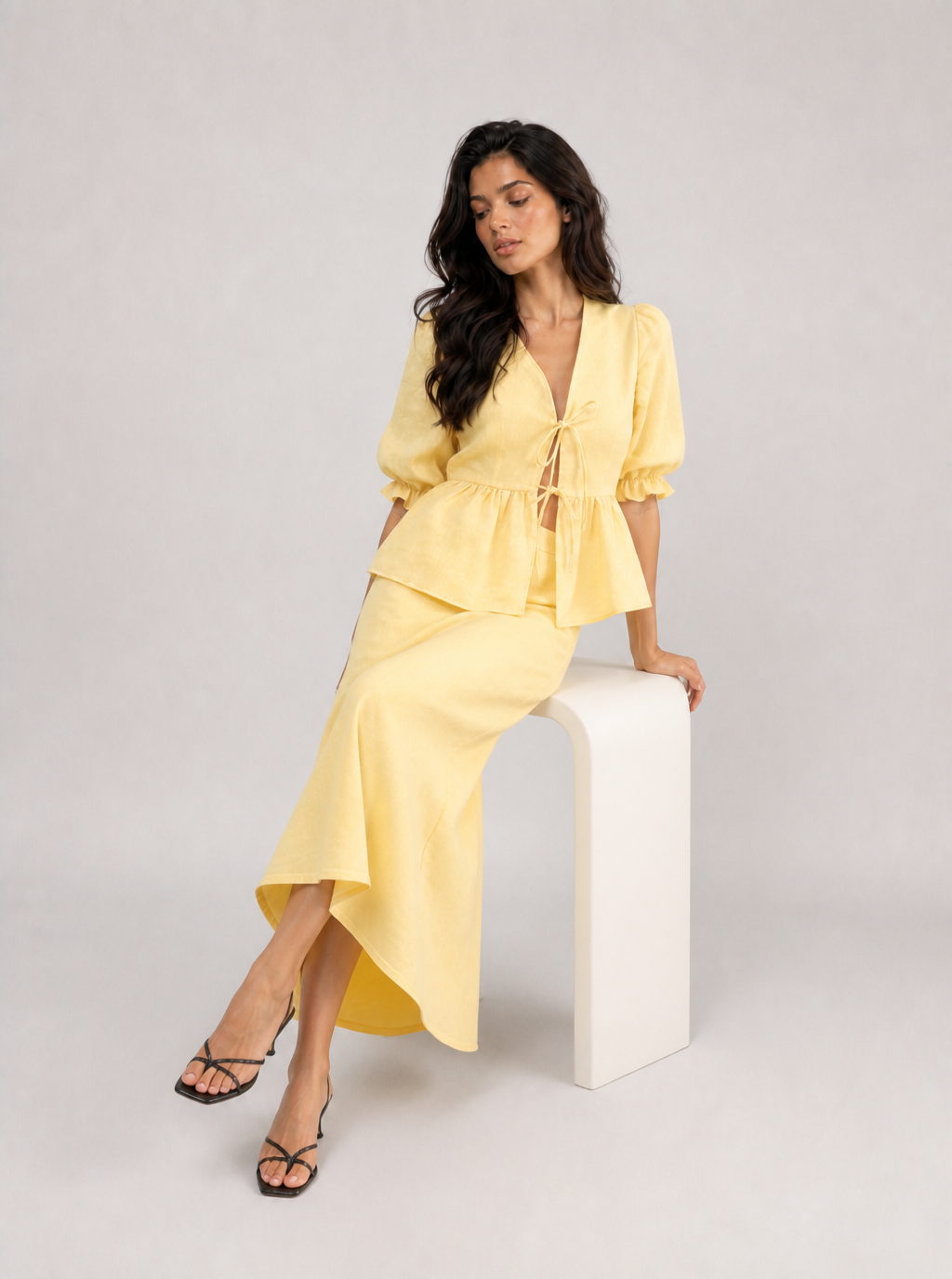 Zephrina Sorelle tie-front skirt set in yellow