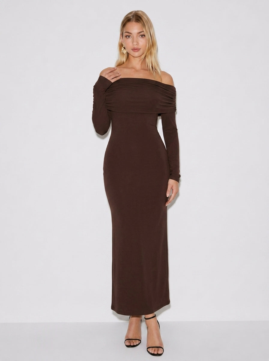 Zephrina Florienne off-shoulder maxi dress in blue floral