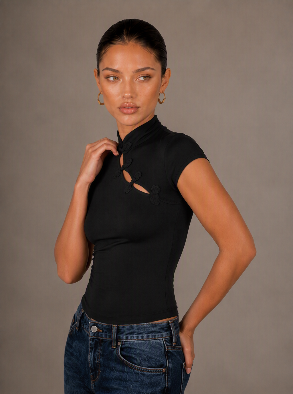 Zephrina Phaeline cutout knit top in black