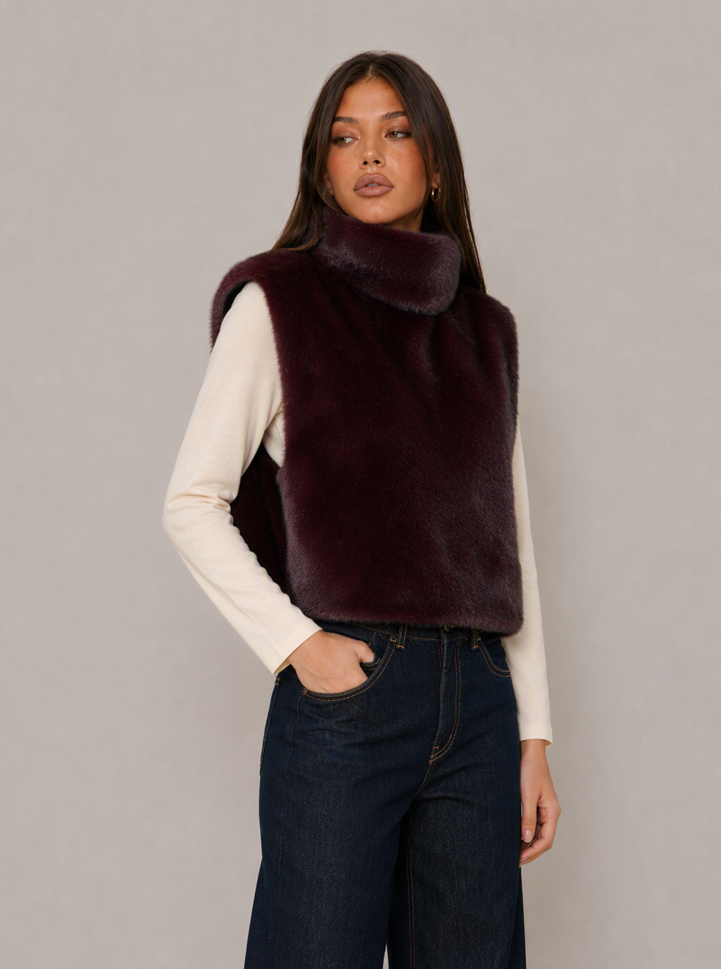 Lilibet Sleeveless Faux Fur Coat