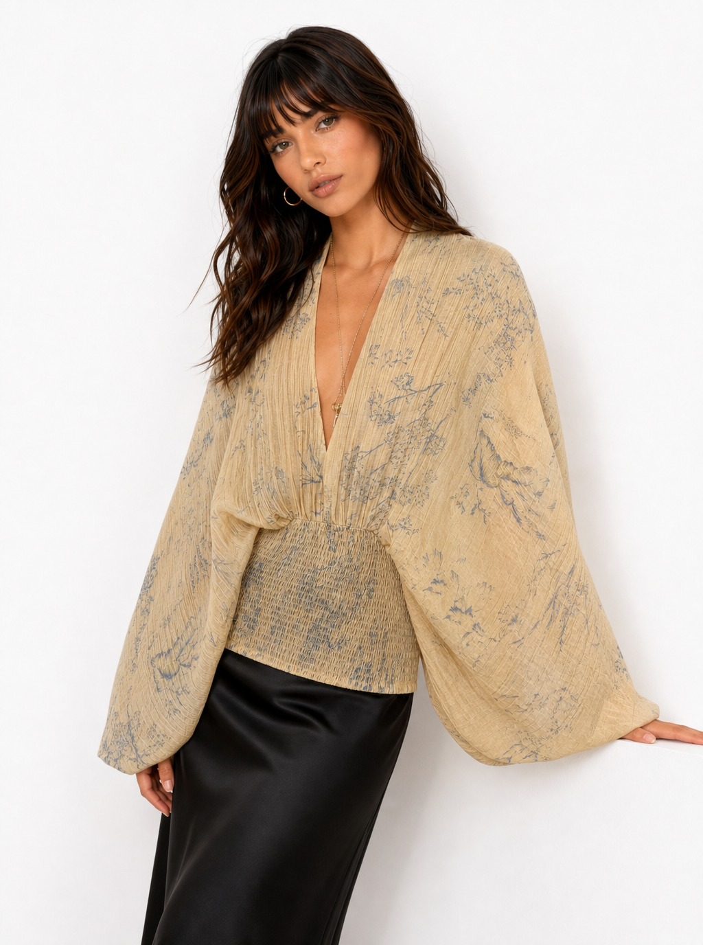Zephrina Liora art-print balloon-sleeve top in yellow