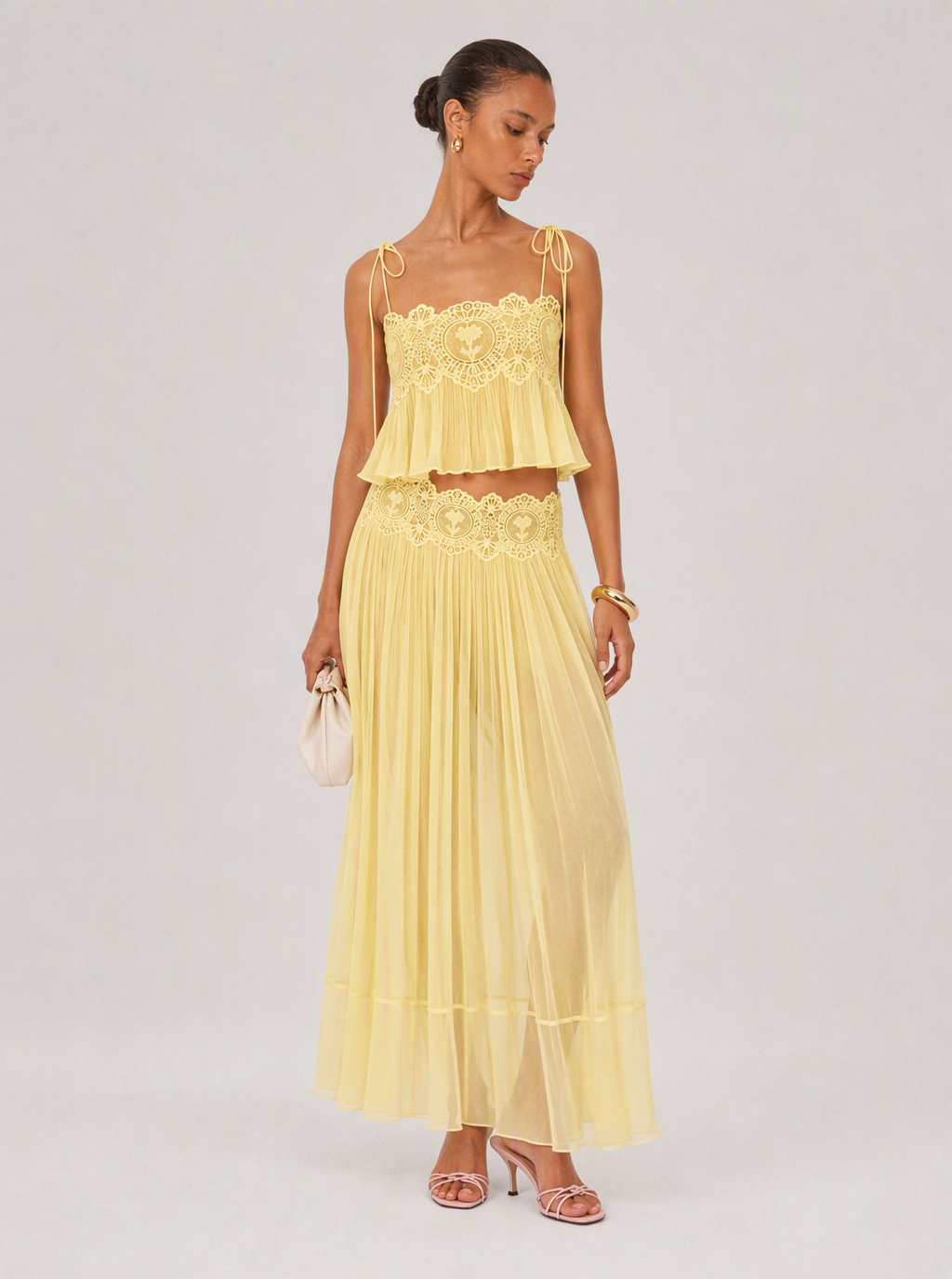 Holly Lace-Trim Resort Set