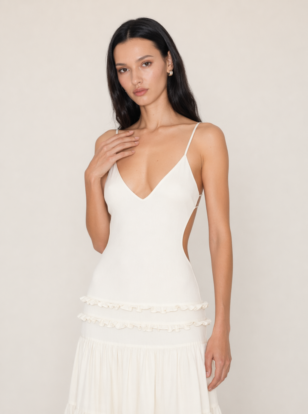 Evelina Maxikleid mit Stufenrock und offener Rückenpartie