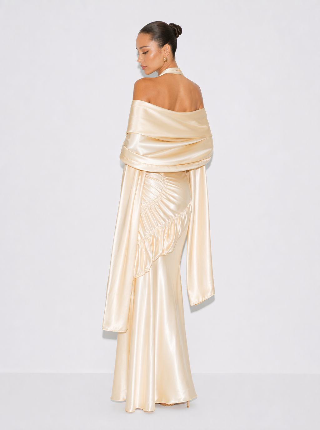 Zephrina long evening shawl in champagne gold