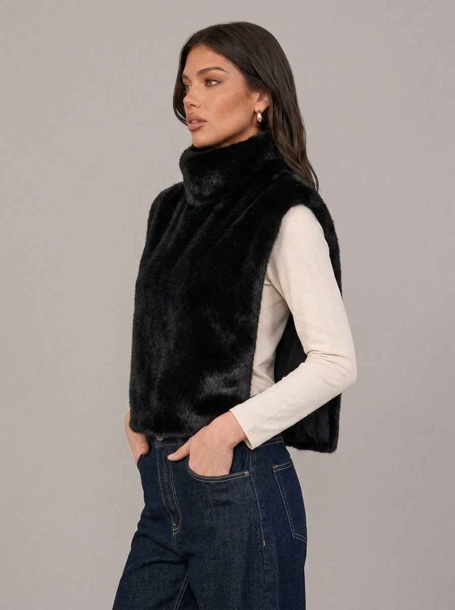 Lilibet Sleeveless Faux Fur Coat