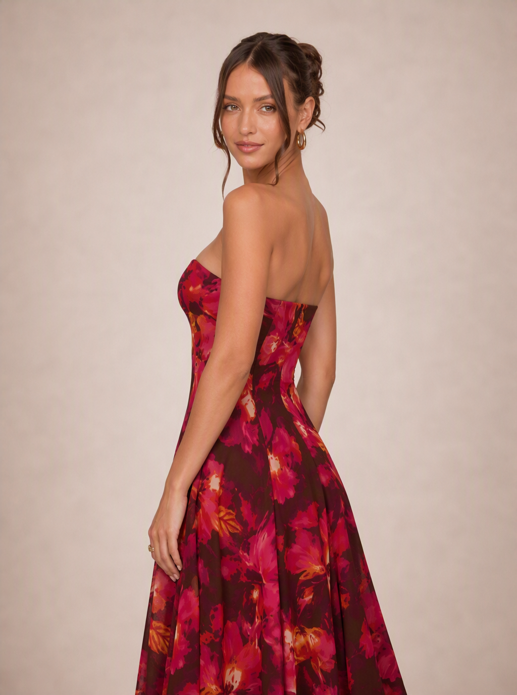 Zephrina Helvianne strapless floral midi dress