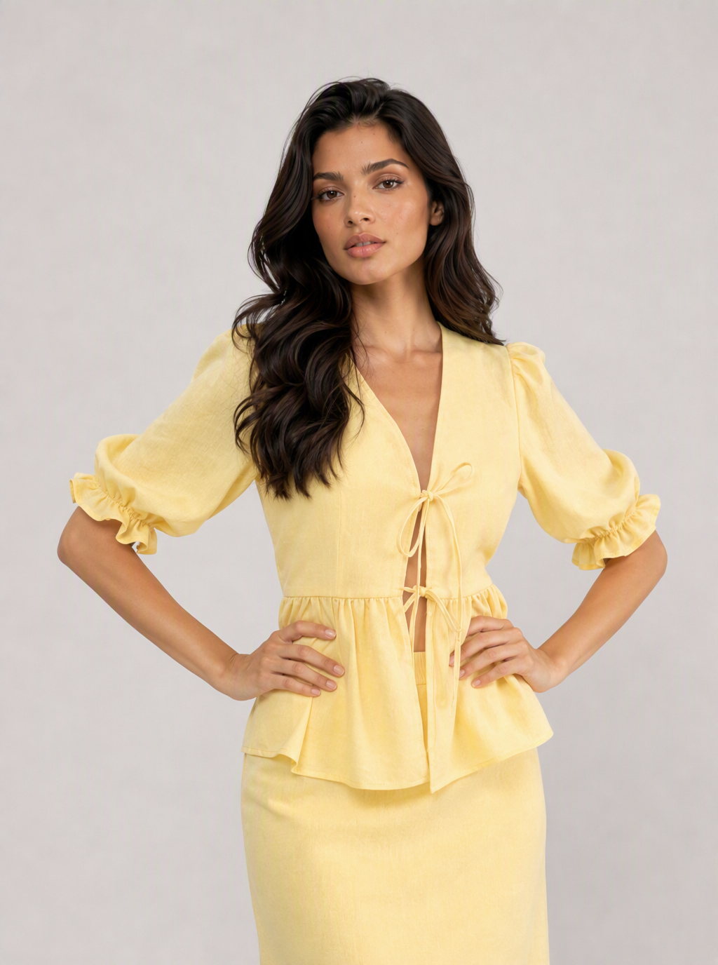 Zephrina Sorelle tie-front skirt set in yellow