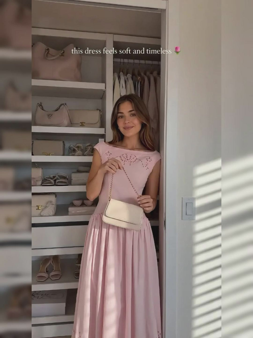 Robe midi Andrea brodée d'un nœud