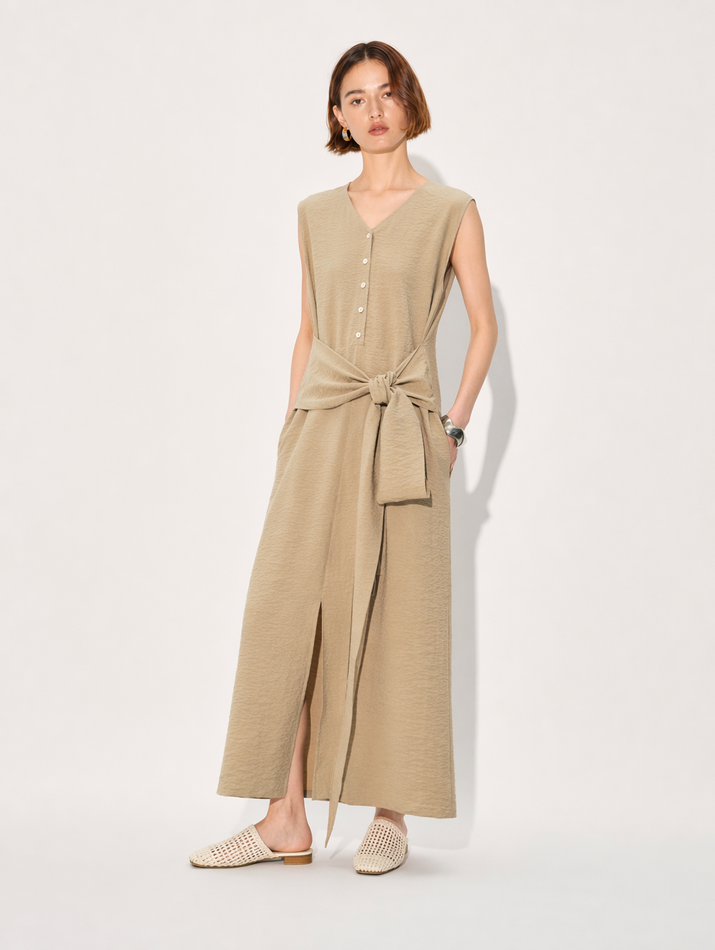 Sleeveless V-Neck Mulberry Silk Midi Dress