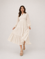 Isadora Ösen-Stufenkleid in Midilänge